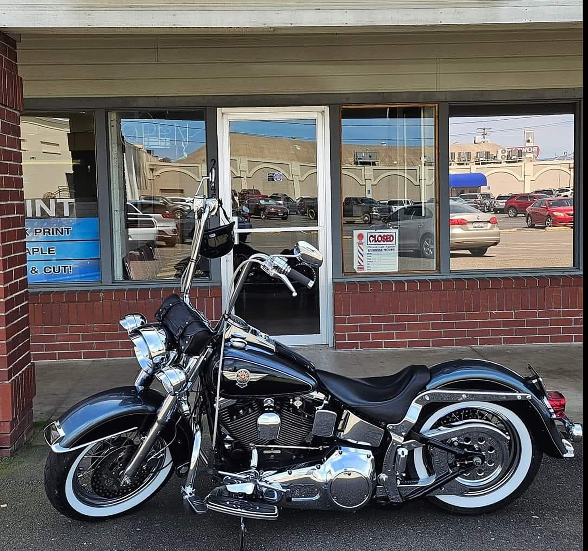 Choppers Barbershop Motorcycle